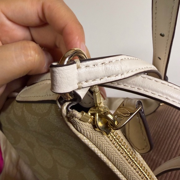Coach Signature Tan Beige Crossbody Bag with golden hardware - Picture 12 of 14
